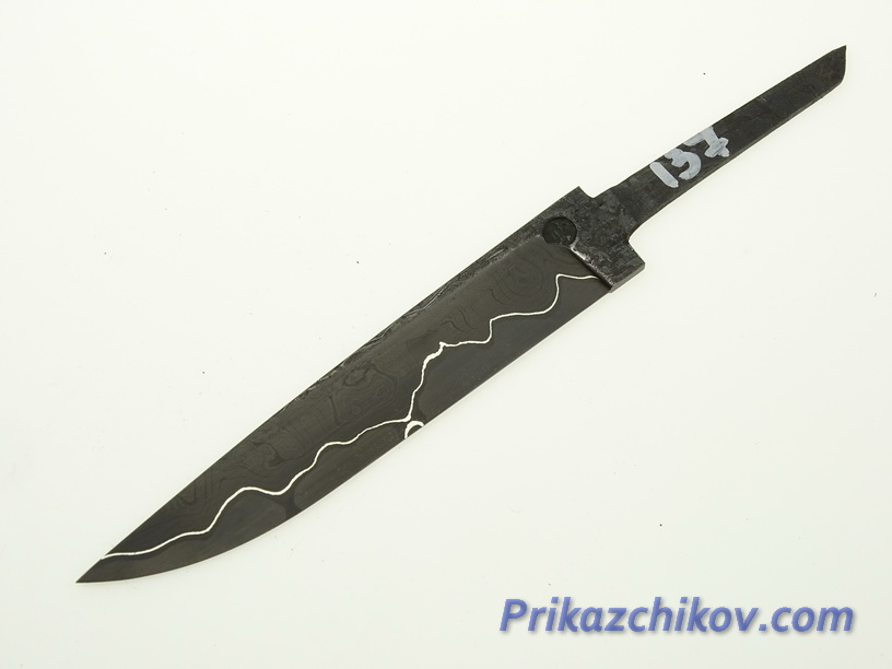 Клинок для ножа из ламинированной стали N 137