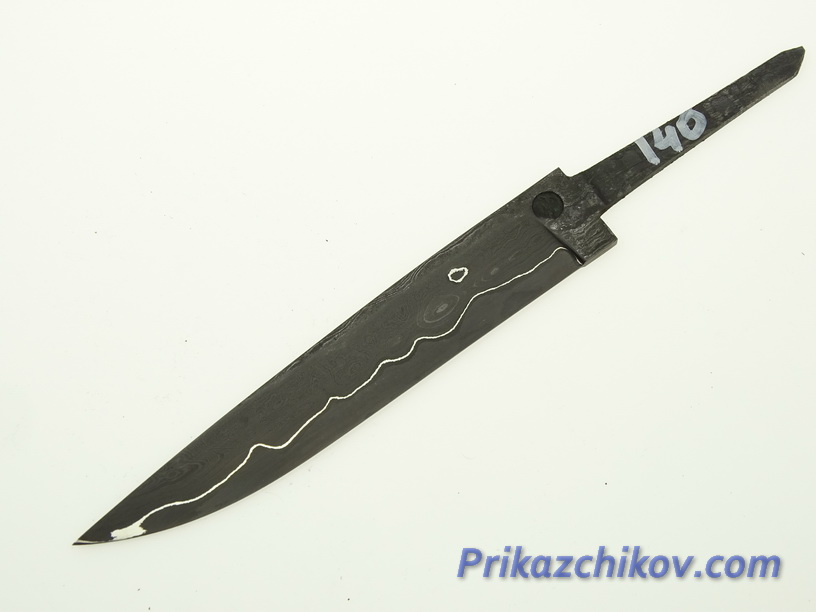Клинок для ножа из ламинированной стали N 140